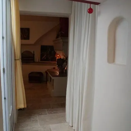 Complet - Sous Bois Apartment