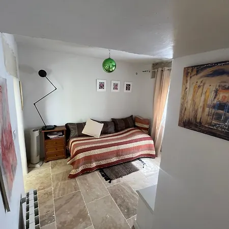 Complet - Sous Bois Apartment Salles-sous-Bois